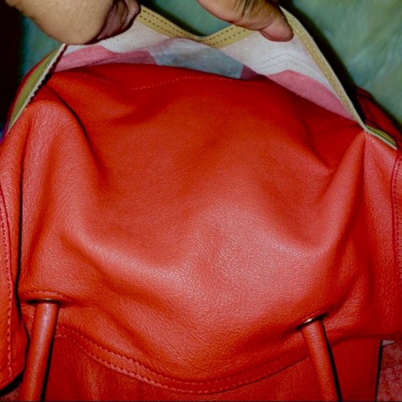 NWOT YSL Lucky Chyc Two Tone Shopper Tote - Picture 7 of 8